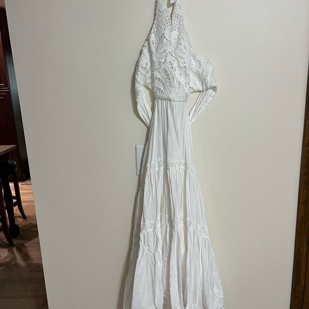 Chic White Lace Maxi Dress